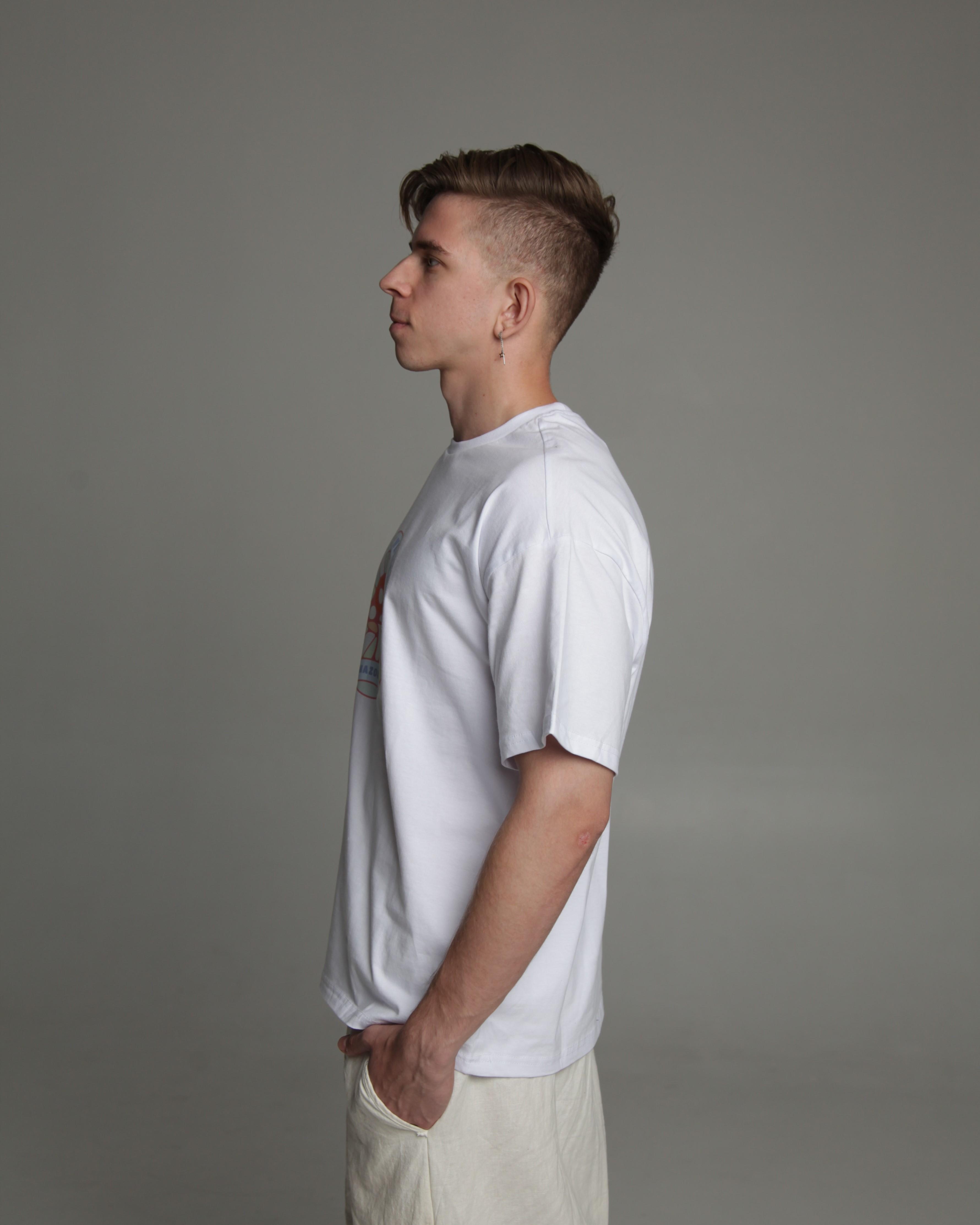 Белая футболка Amazonica